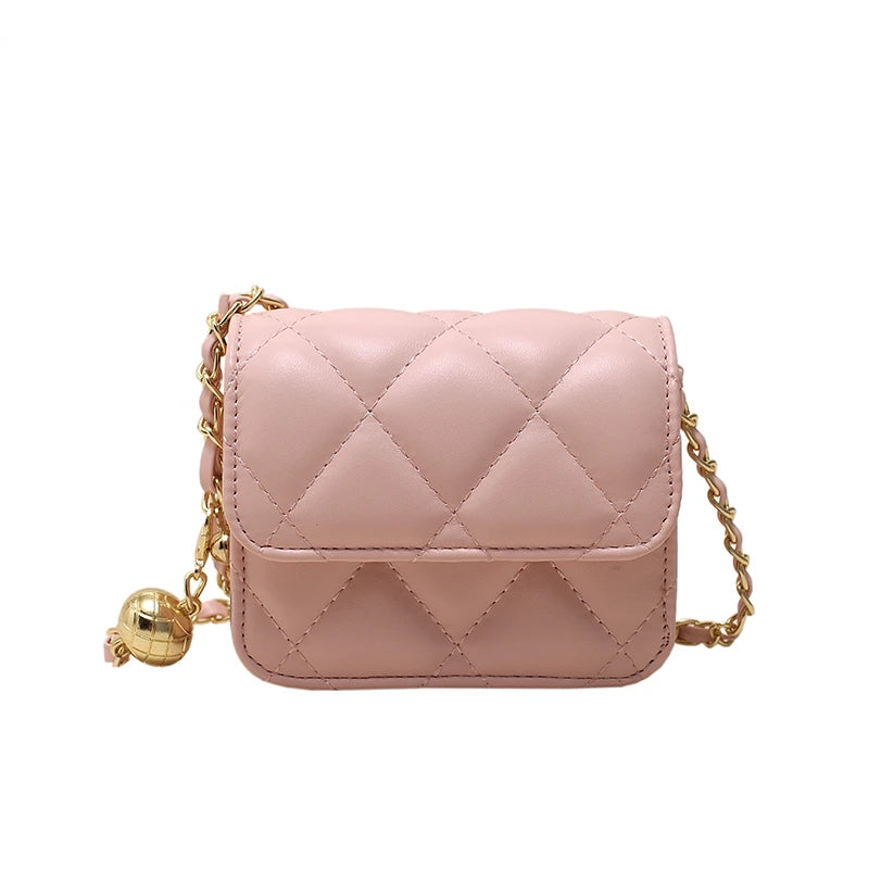 Diamond Grid Chain Bag