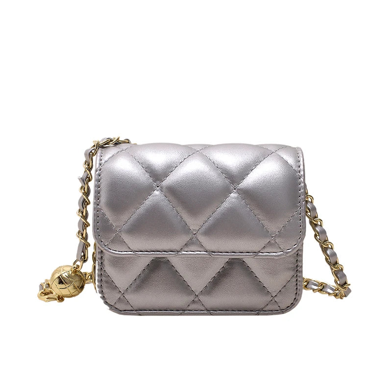 Diamond Grid Chain Bag