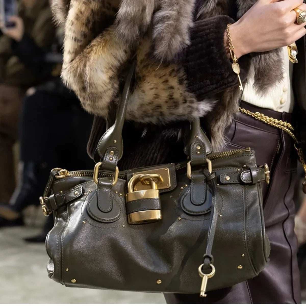 Punk Rivet Shoulder Bag