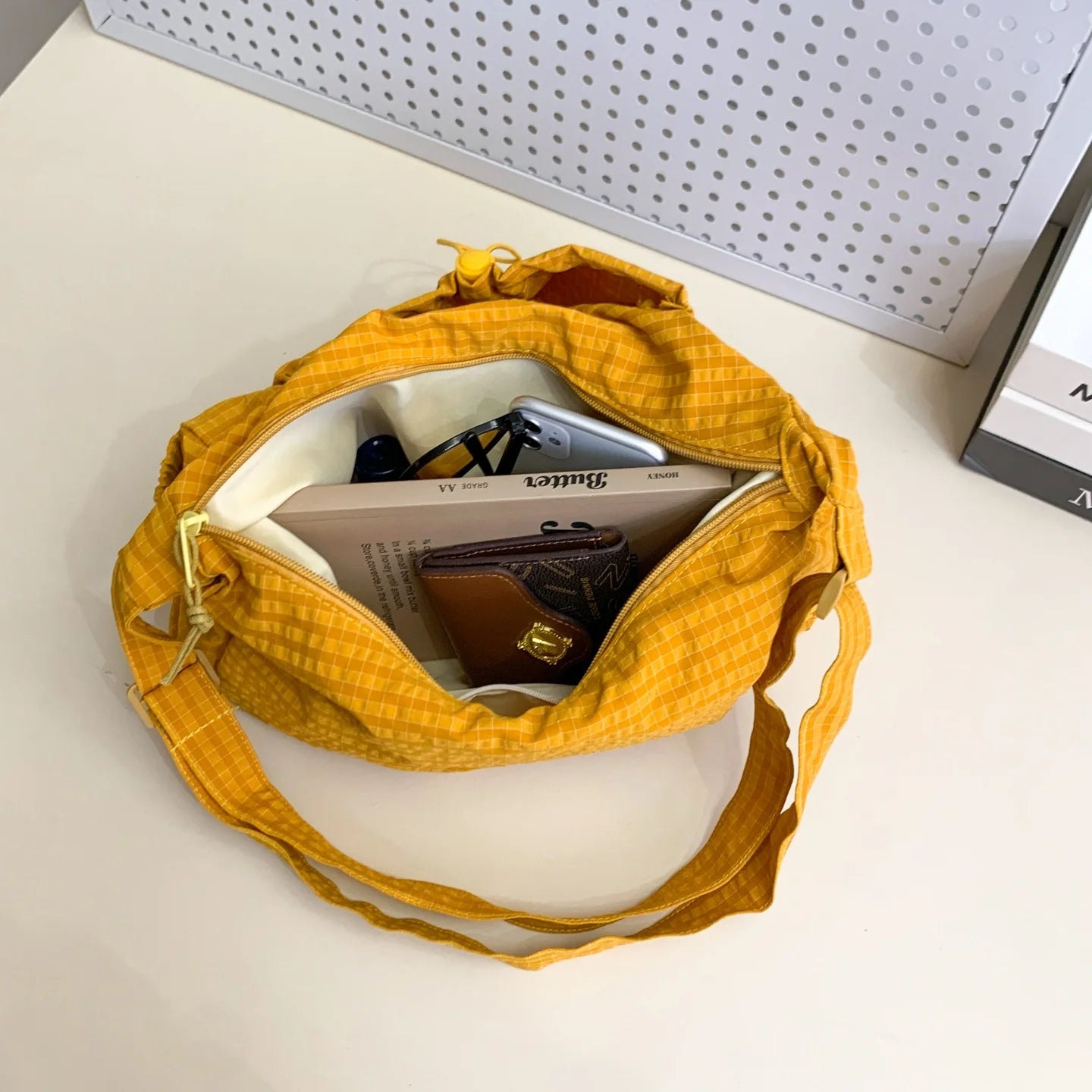 Plaid Pleated Cloud Bag