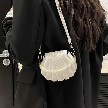 Pearl Chain Seashell Bag