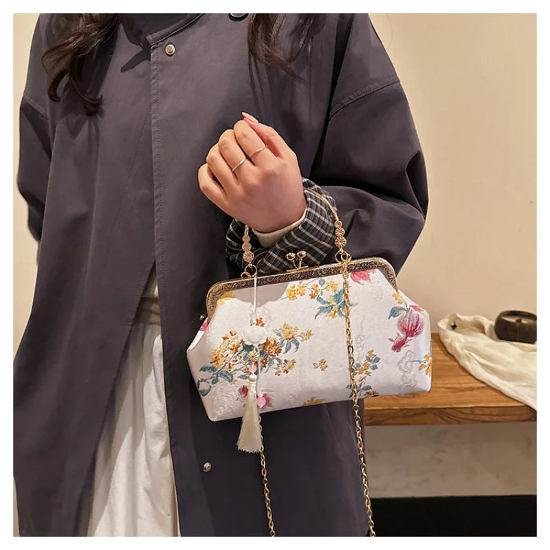Embroidered Chinese Clutch Bag