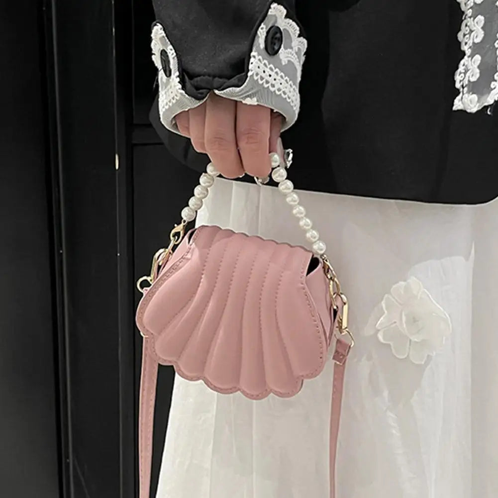 Pearl Chain Seashell Bag