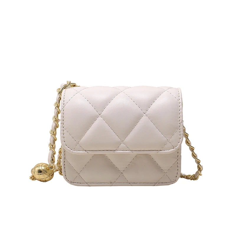 Diamond Grid Chain Bag
